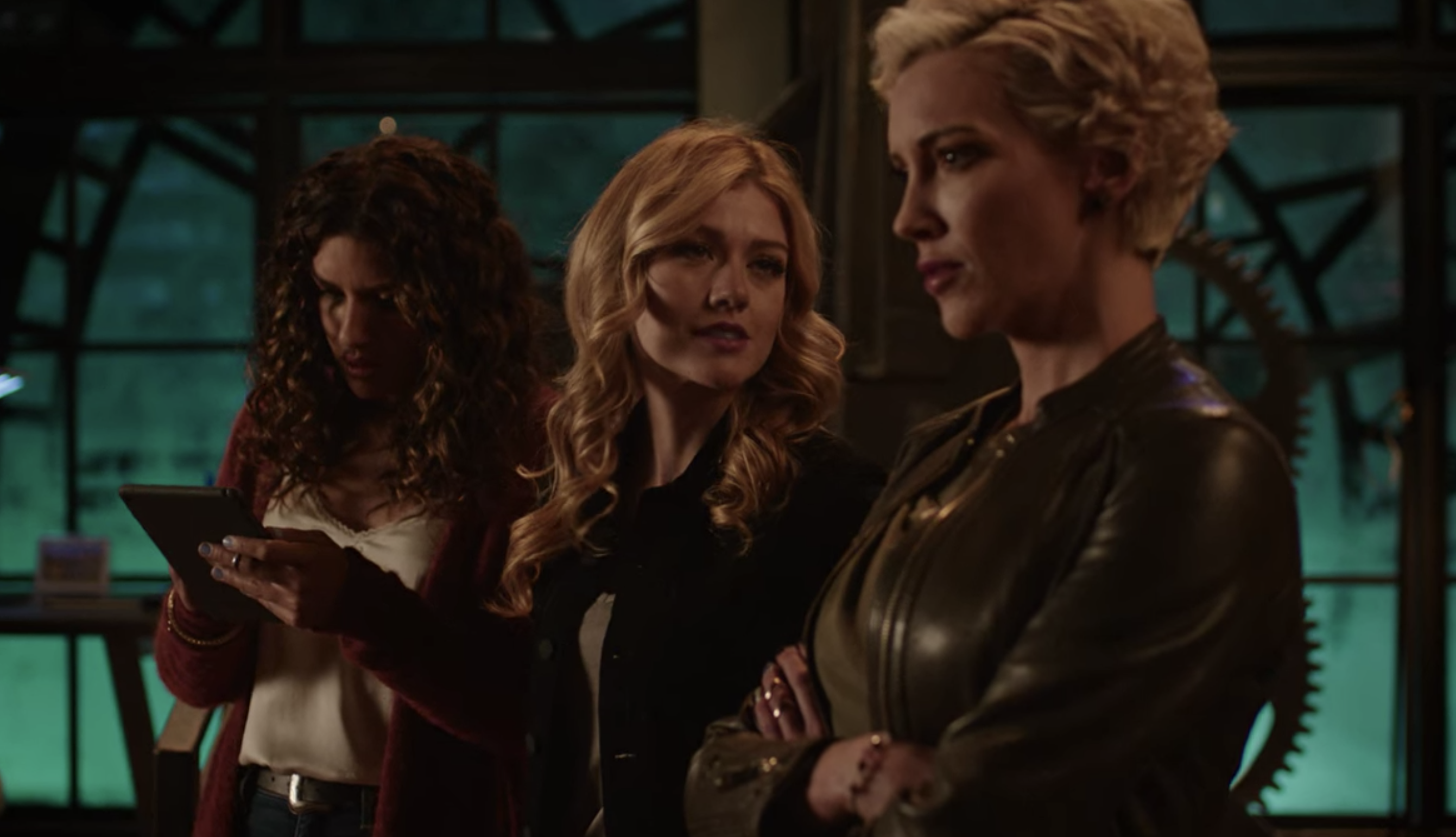 Juliana Harkavy, Kat McNamara, and Katie Cassidy in &quot;Green Arrow and the Canaries&quot;