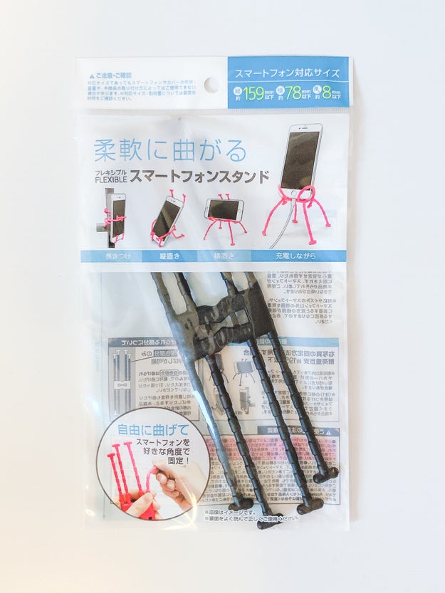 使い方は無限大 セリアの スマホスタンド が驚きの有能さだった