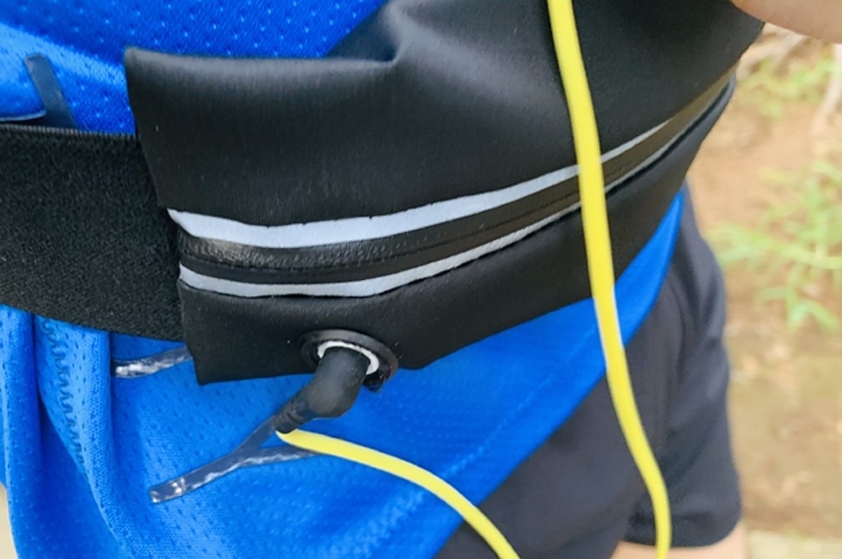 ランニングに最適 軽い 揺れない コスパ良しな ウエストポーチ がありました ランニングに最適 軽い 揺れない コスパ良しな ウエストポーチ がありました