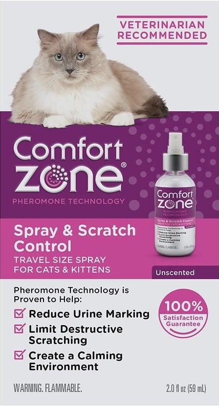 An infographic showing the spray bottle and detailing that it reduces spraying and scratching