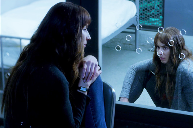 Spencer locked in a room by her identical twin Alex Drake from