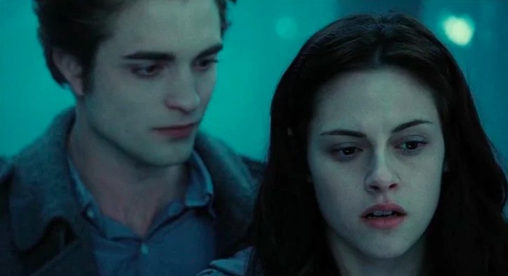 Midnight Sun a story about Edward Cullen's struggle to love a human