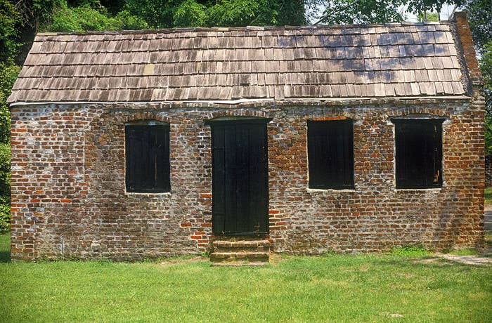 Slave cabin at Boone Hall