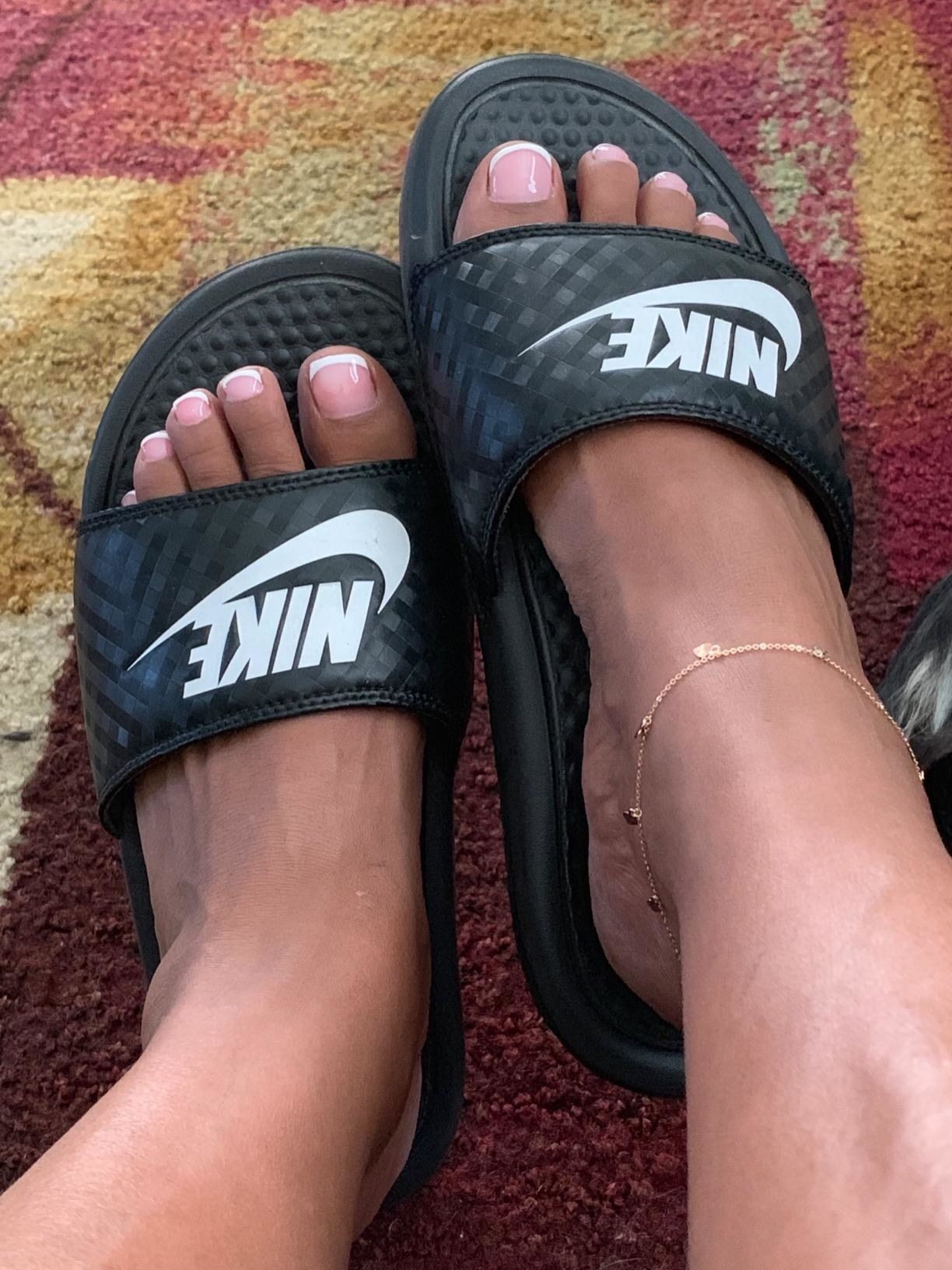 wide nike slides