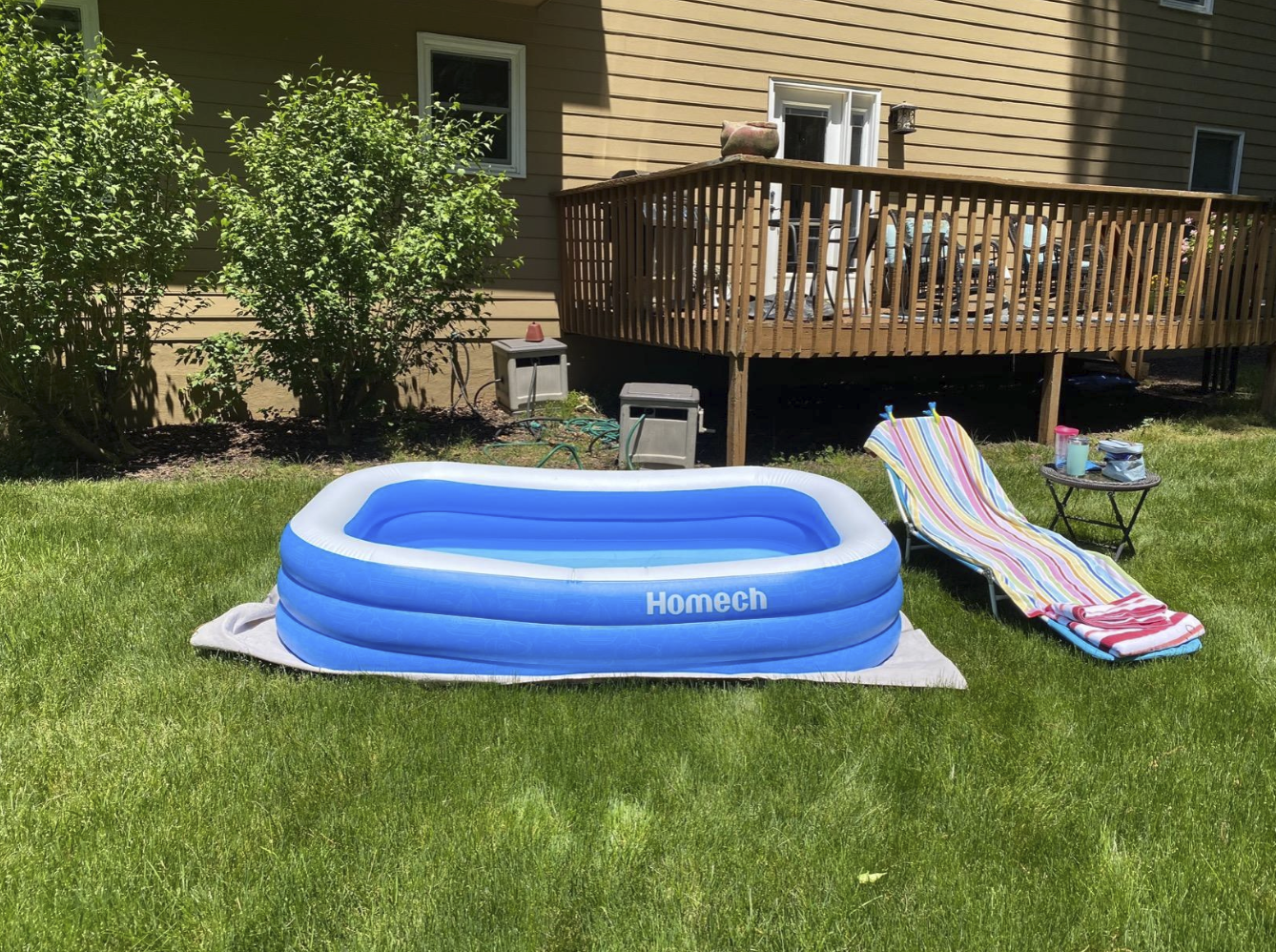 Best Backyard Pool Water Toys: How to Throw a Pool Party Without a Pool -  Thrillist