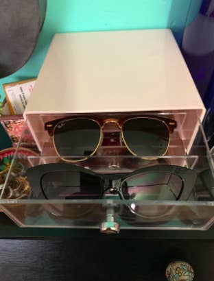 Same reviewer's pic of one of the drawers open, showing the sunglasses inside