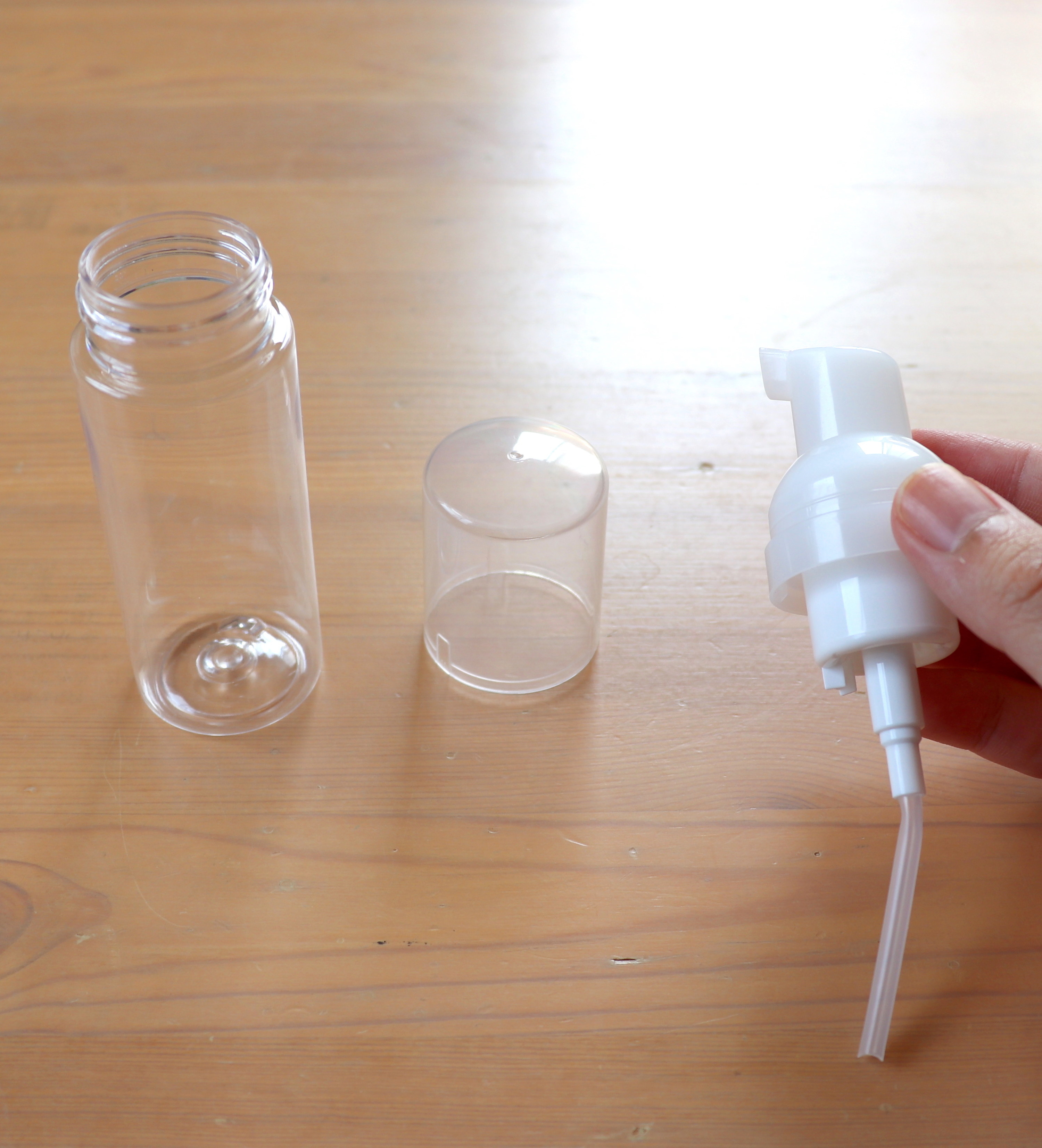 無印良品のおすすめ便利アイテム「PET小分けボトル泡タイプ」