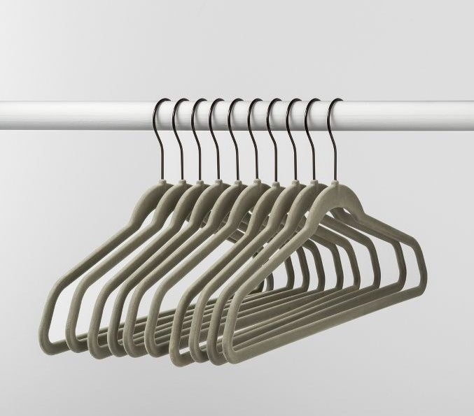 The thin gray hangers