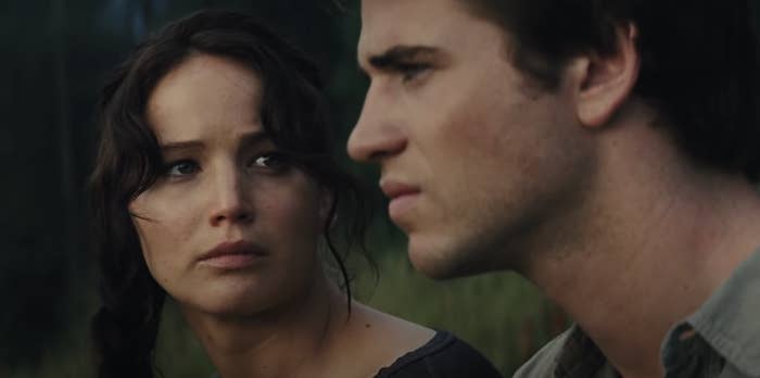 Katniss looking at Gale&#x27;s face