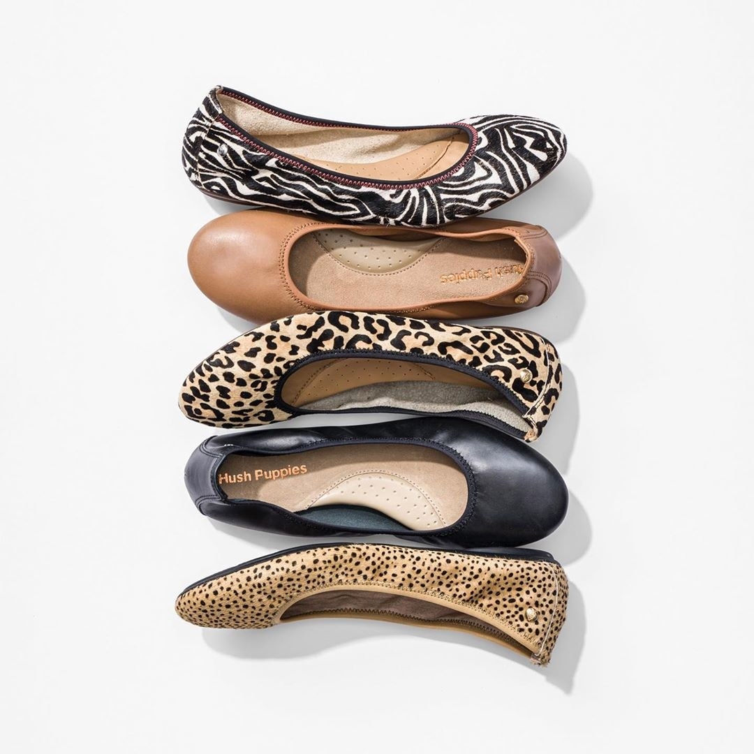 The elastic flats in multiple fabrics and patterns 