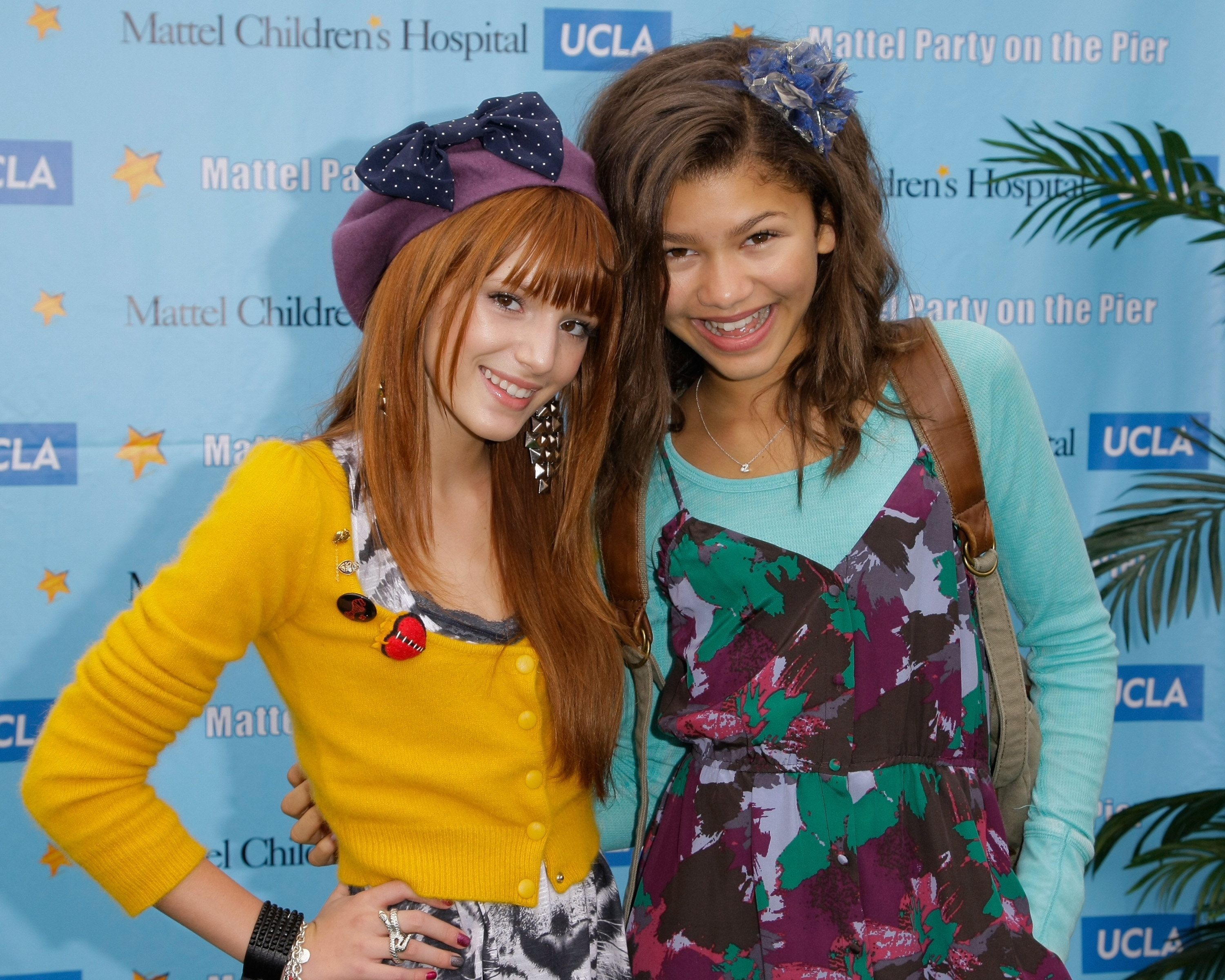 bella thorne and zendaya watch me