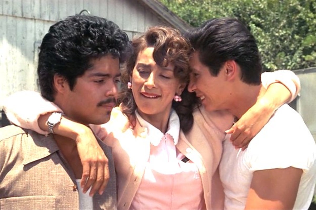 24 Facts About "La Bamba" You Didn't Know Until Now