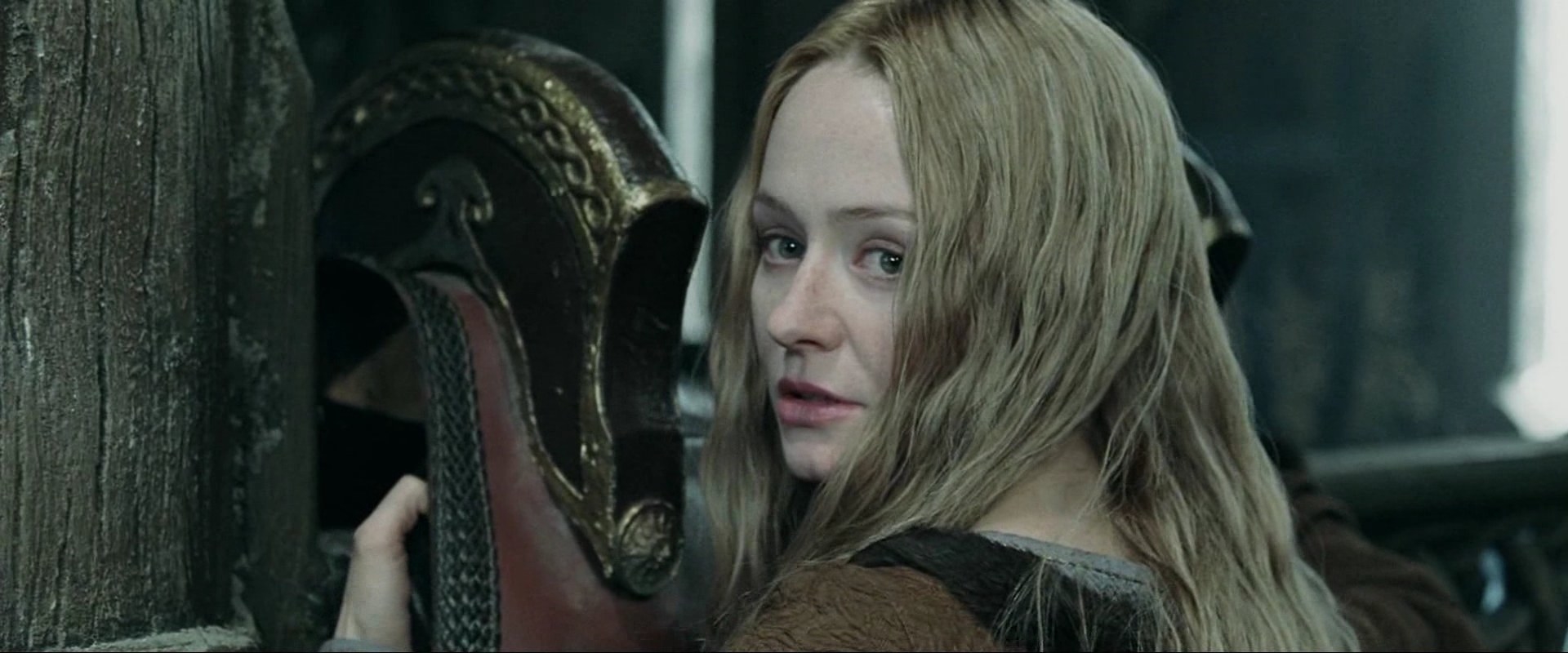 A close up of Éowyn