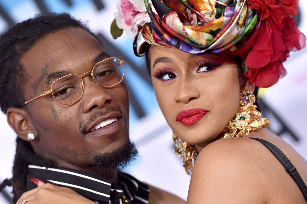 Cardi and Offset at the AMAs in 2018