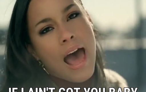 Alicia Keys singing in &quot;If I Ain&#x27;t Got You&quot; music video
