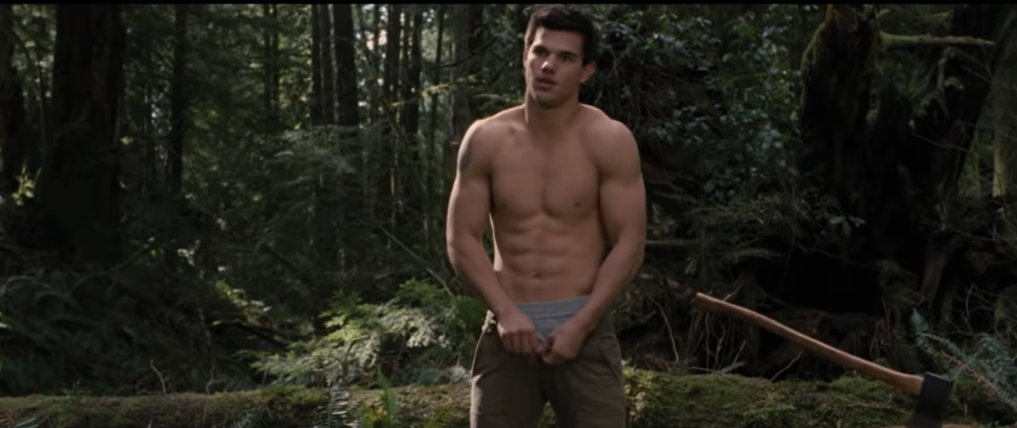 Jacob Black shirtless in Twilight: New Moon