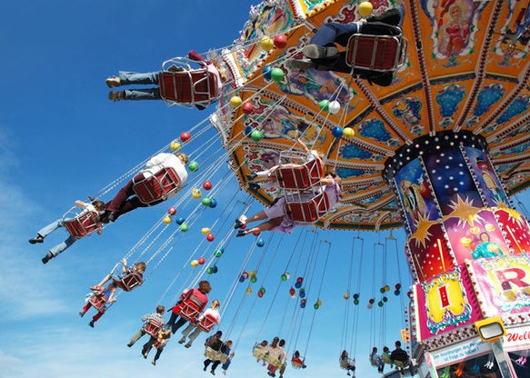 Ve al parque de diversiones y adivinamos tu edad