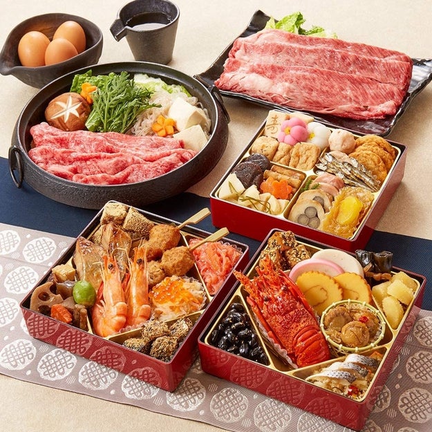 amazonすごいよ こんな豪華なおせちを実質1万円引きで買えるなんて buzzfeed japan 朗報 おせちを買うならamazon の早期予約 ｄメニューニュース nttドコモ