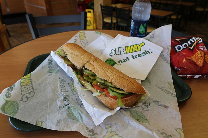 who owns subway sandwiches