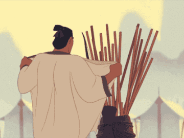 Li Shang takes off his robe and puts in on the barrel of sticks
