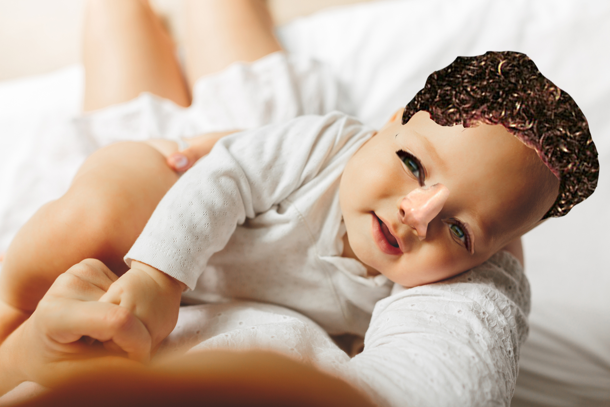 A poorly photoshopped baby with Jessica and Justin&#x27;s features