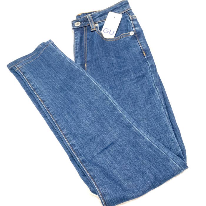 Guの 1490円デニム こんなに脚が長く見えるなんて コスパ良すぎ Guの 1490円デニム こんなに脚が長く見えるなんて コスパ良すぎ