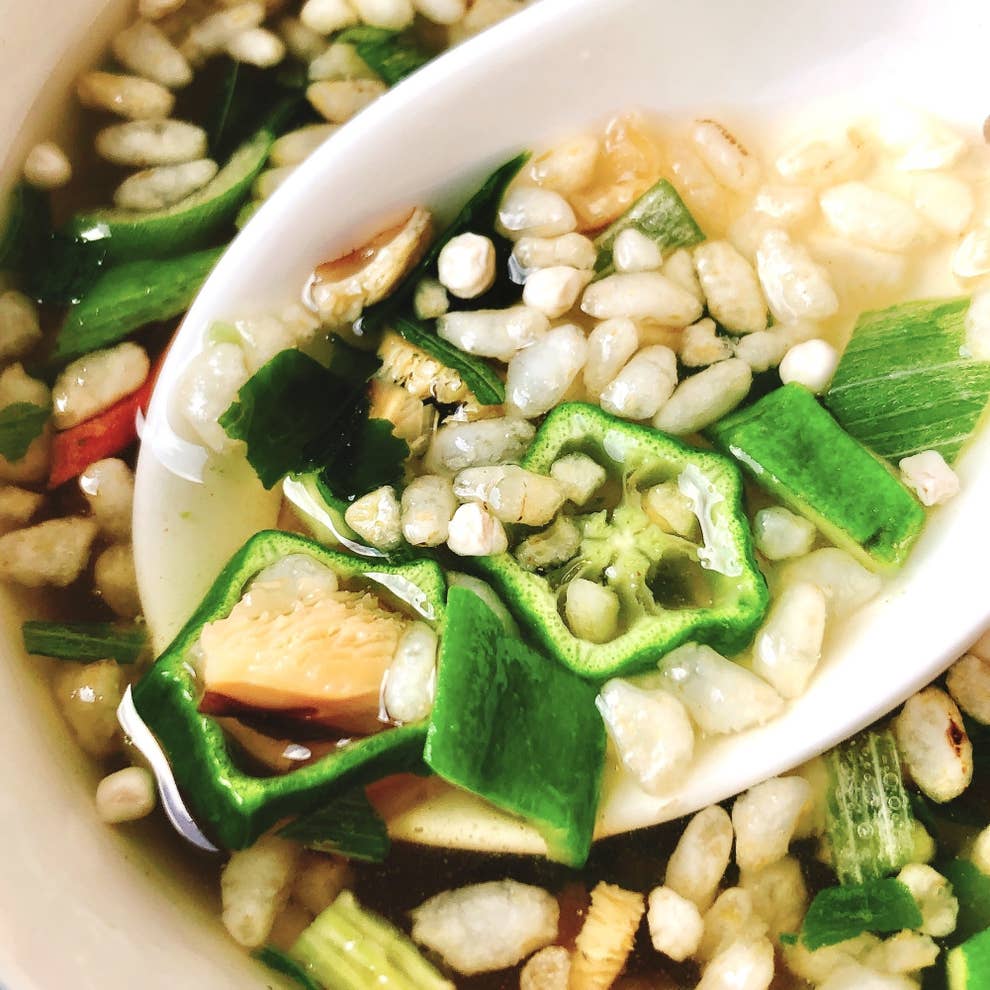 どーしても食べたい夜に カルディ 玄米スープ が低カロリーで大満足