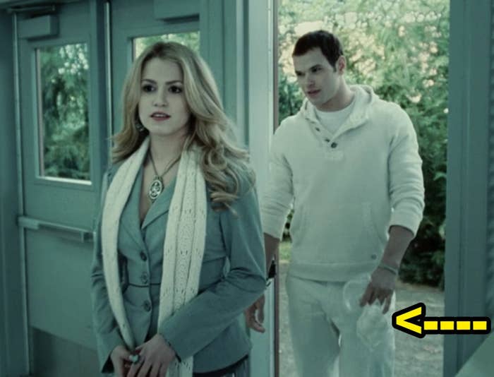 Emmett carrying around a bag of boiled eggs in "Twilight"