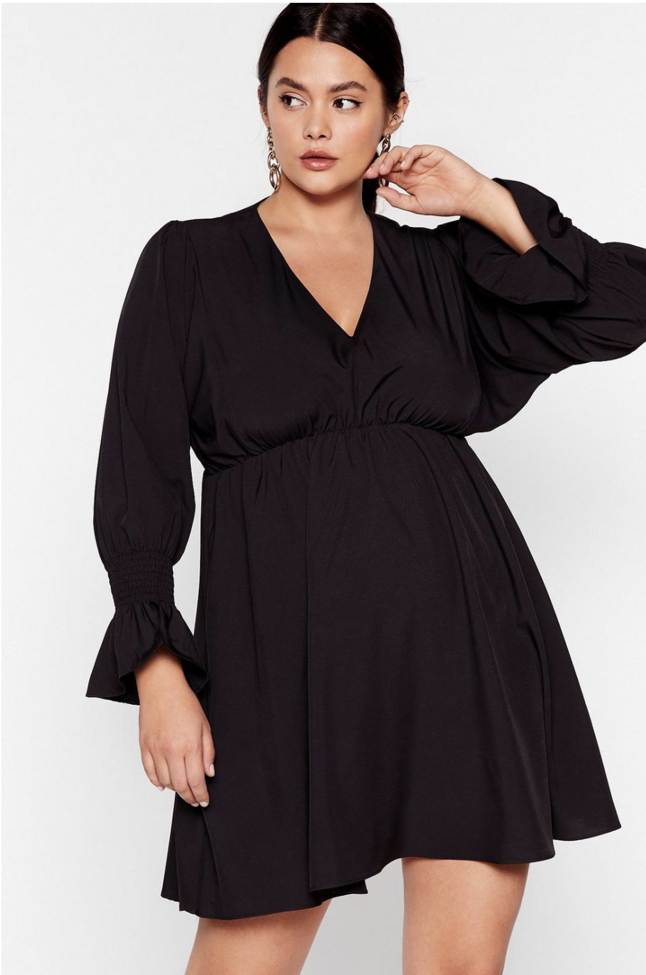 23 Plus-Size Autumn Dresses That Look Equally Amazing With Or Without ...