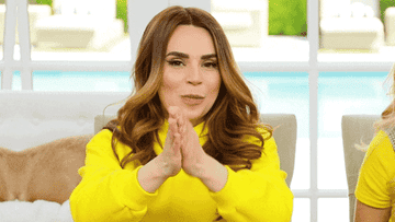 A GIF of a Rosanna Pansino rubbing her hands and saying I&#x27;m ready