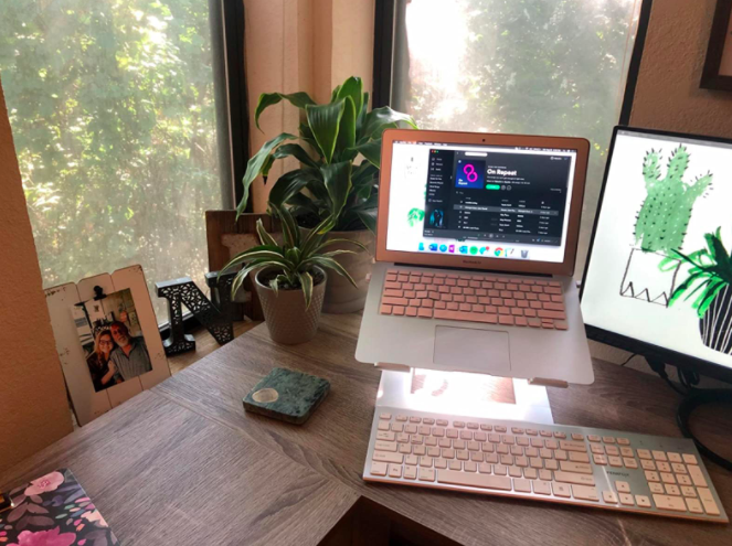 the laptop stand on someone&#x27;s desk