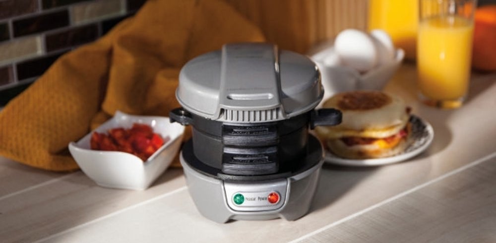 The small sandwich maker 