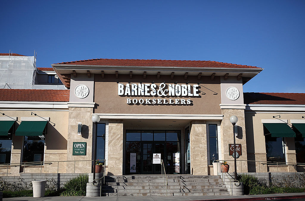 A photo of the outside of a Barnes &amp;amp; Noble bookstore