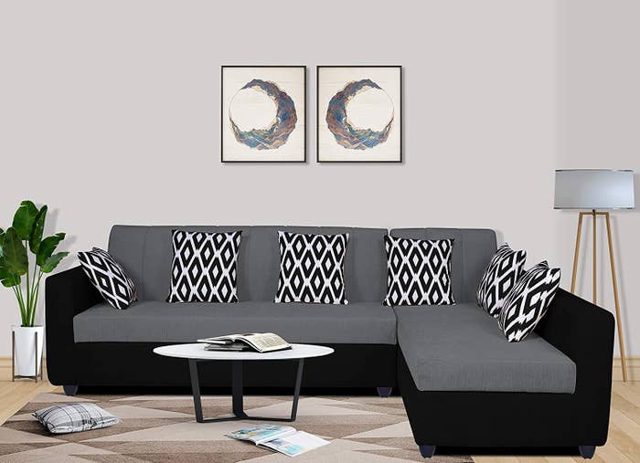 An L-shaped lounge
