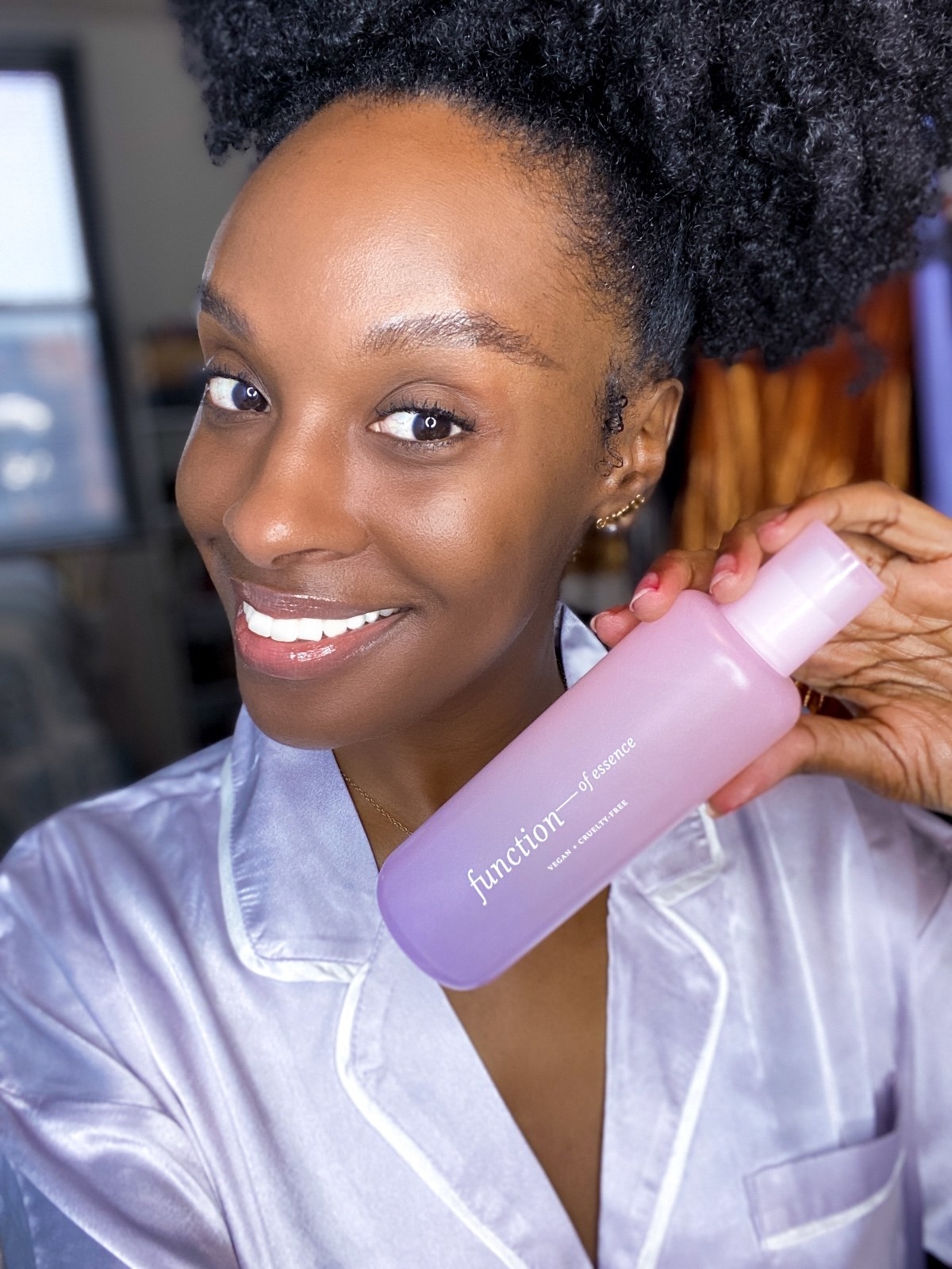 Essence with her customized Function of Beauty facial cleanser.