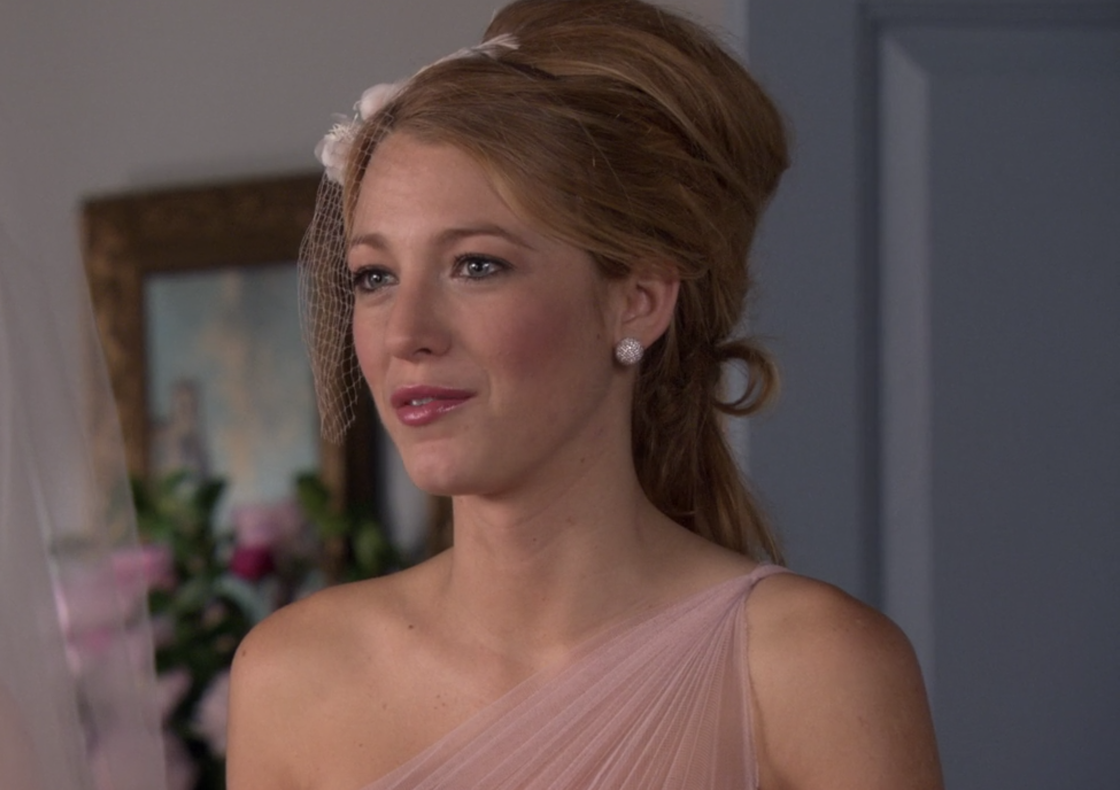 Blake Lively with an enormous Bumpit in her hair
