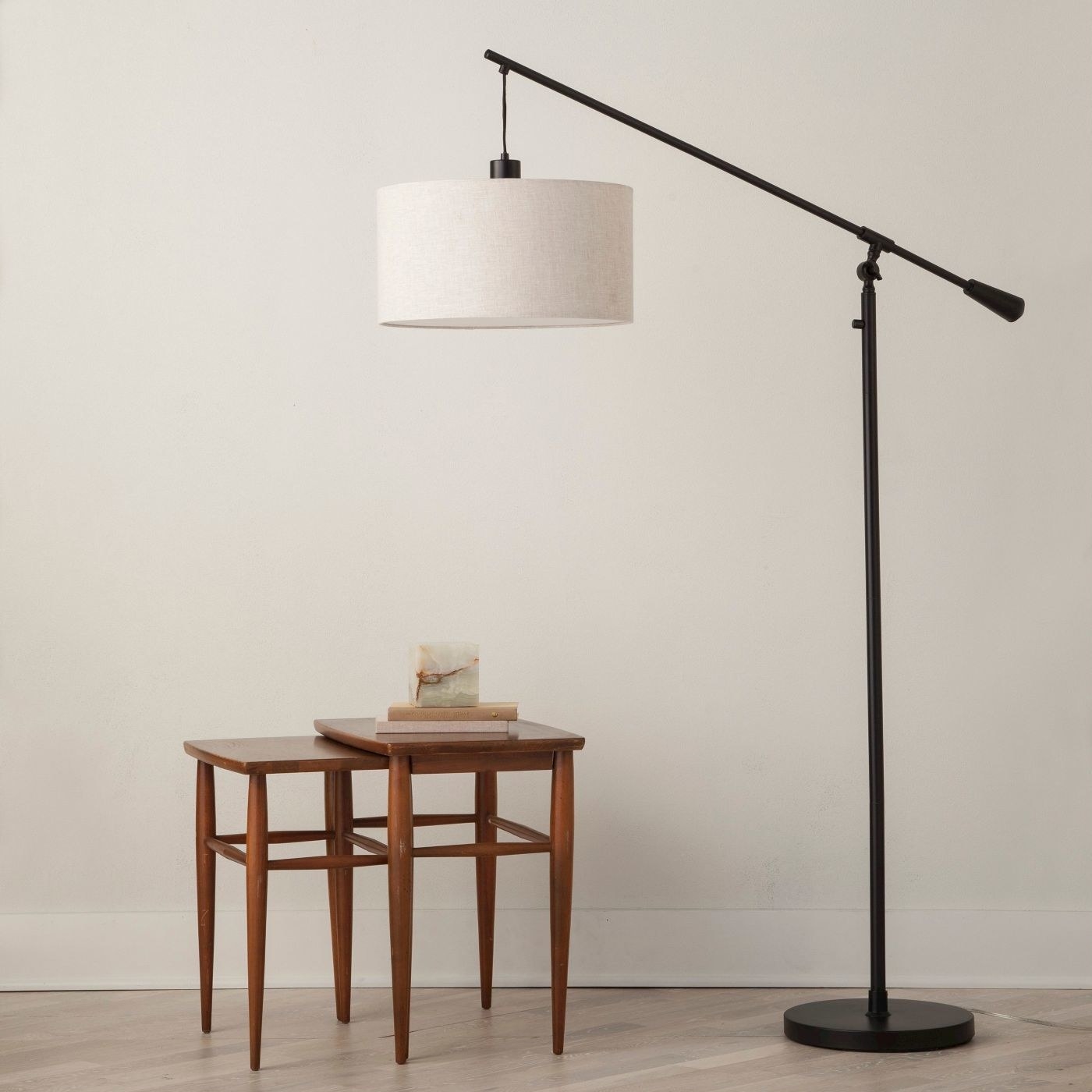 The floor lamp in use 