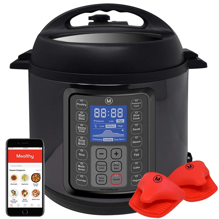 An instant pot 