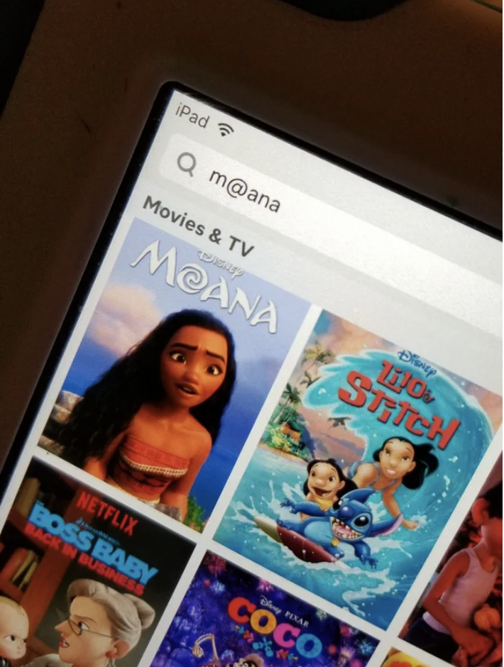 A kid has spelled Moana using the @ symbol for the &quot;o&quot; because it most resembles the &quot;o&quot; on the Moana poster