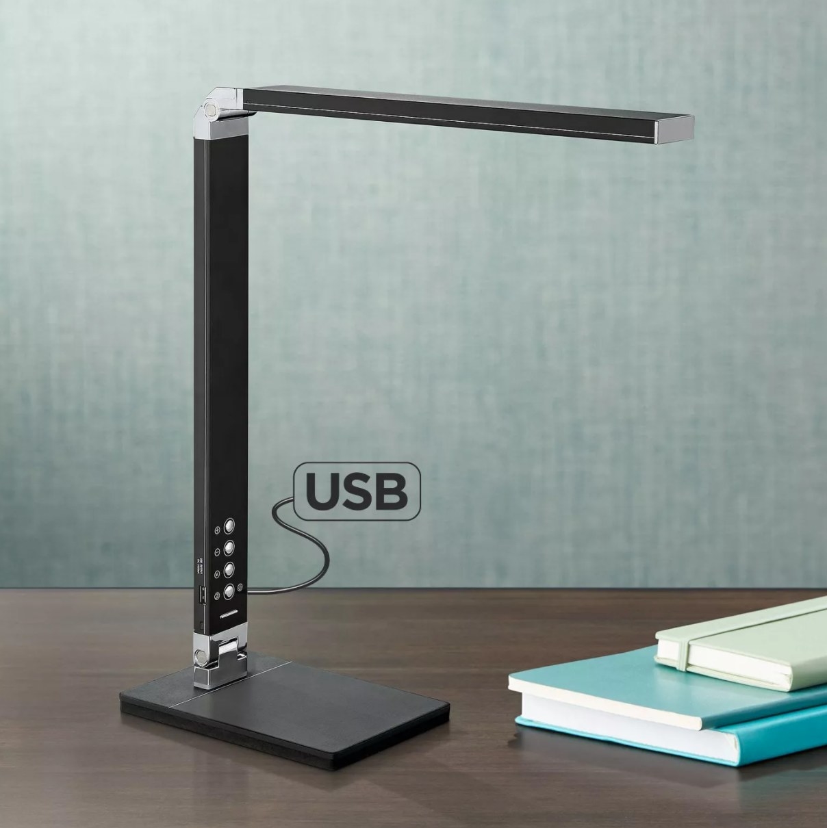 The USB desk light in black