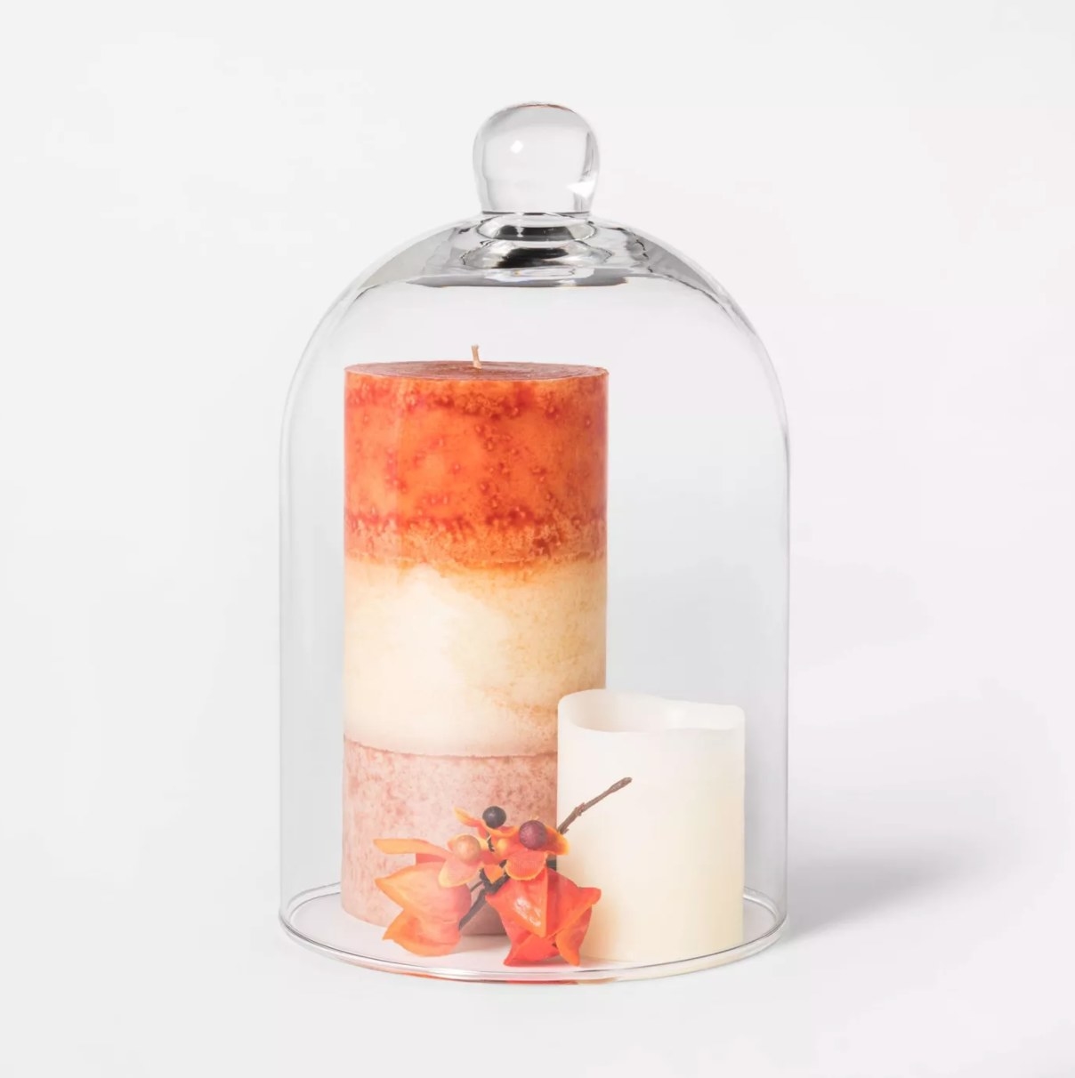 The glass pillar candle holder