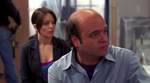 A still of Liz Lemon and Pete Hornberger in 30 Rock