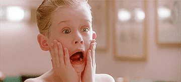 Macauley Culkin&#x27;s character in Home Alone screaming