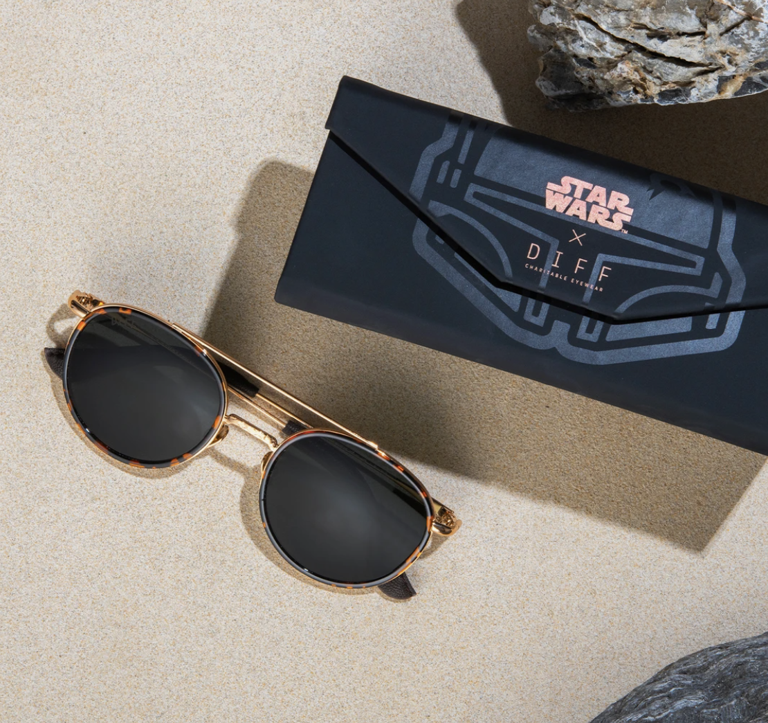 Diff x Star Wars Boba Fett sunglasses with storage case