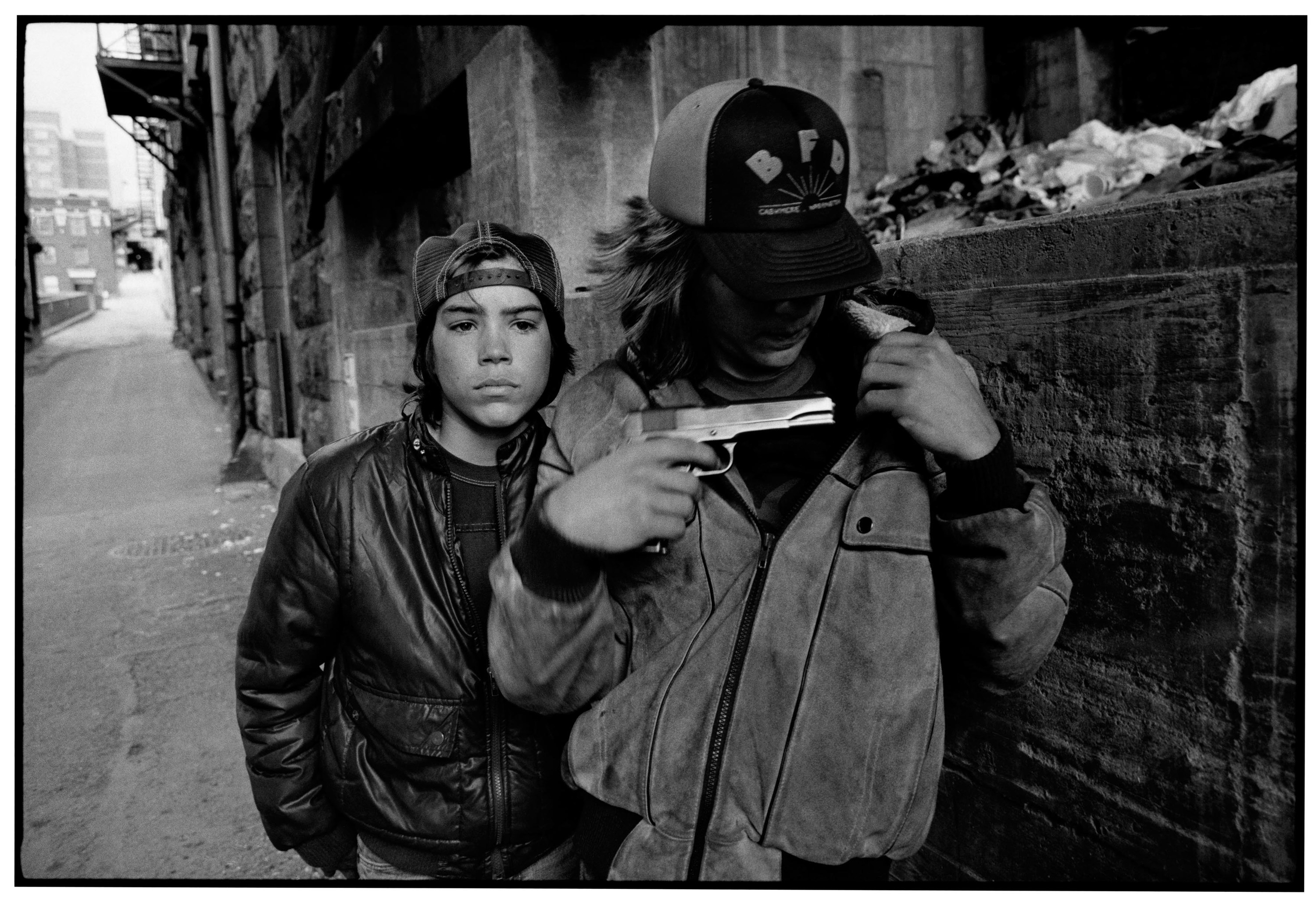 Темные 90. Streetwise Мэри Эллен Марк. Streetwise 1984. Mary Ellen Mark фотограф. Шпана 2001.