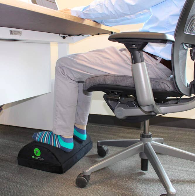 Toasty Toes Ergonomic Heated Foot Rest