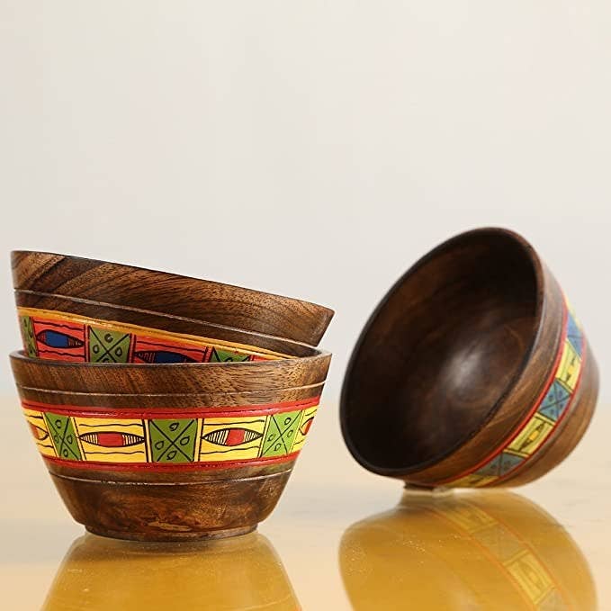 Wooden bowls with an ethnic print.