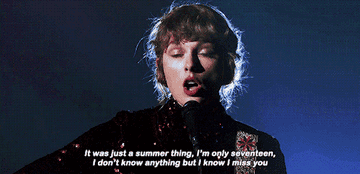 Taylor singing &quot;It was just a summer thing, I&#x27;m only 17, I don&#x27;t know anything but I know I miss you&quot; at the ACM awards