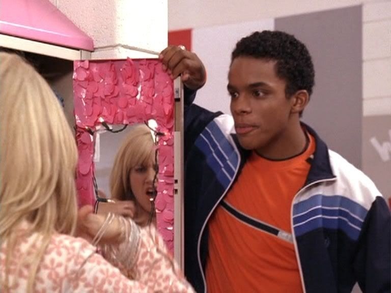 Zeke asking out Sharpay and her pulling a stink face