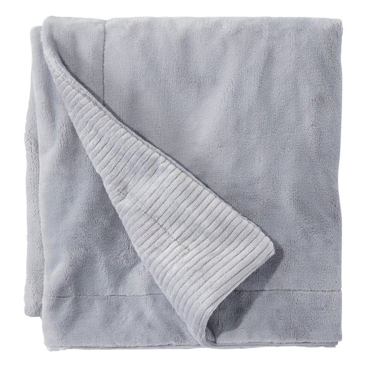 The blanket in grey